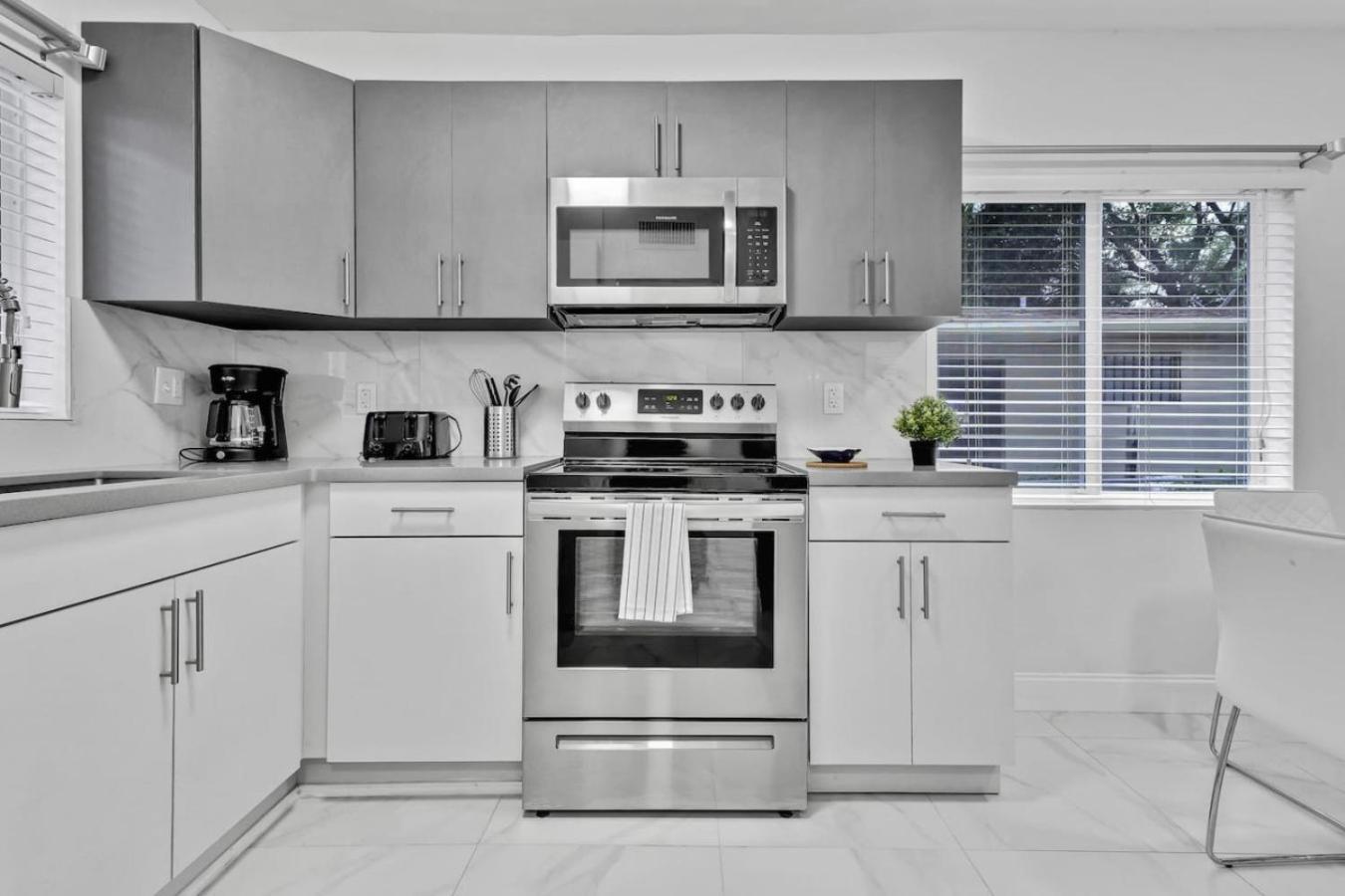 Apartment Celeste House, Perfect For Couples 1 Bedroom *
